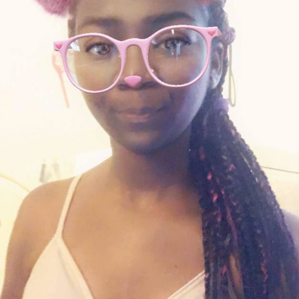 Meet your Posher, Lexi